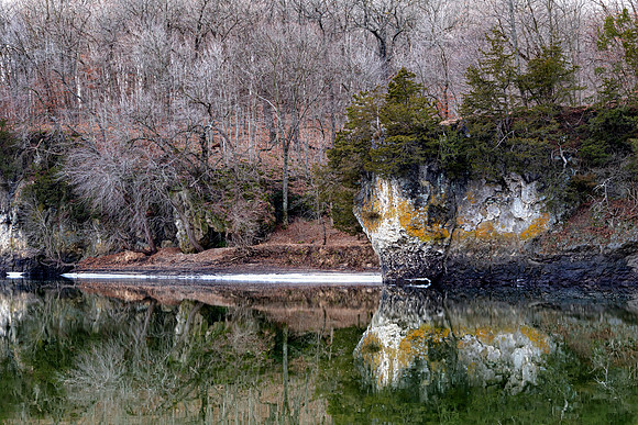 Reflections At Palisades Kepler State Park